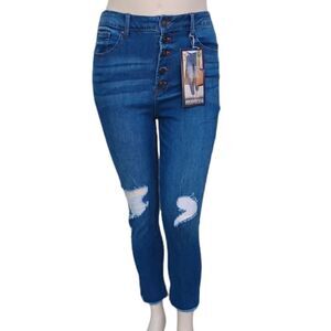 61877....Sound/Style Ankle Crop Jeans Size 14, W30" 11 1/2" Rise